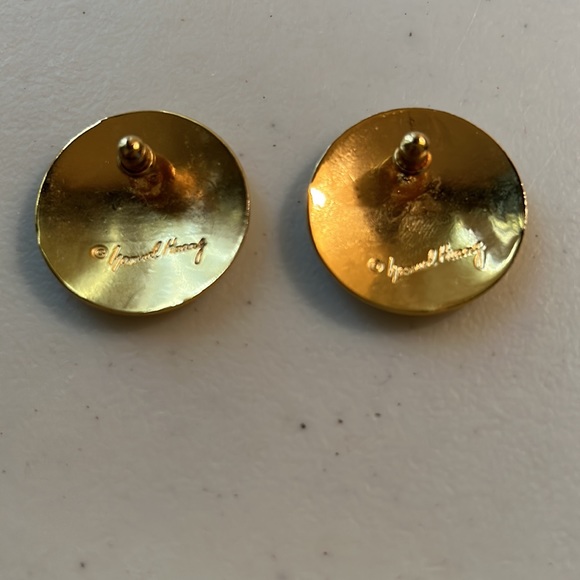 Vtg Samuel Huang Gold Circular Disc Earrings W/Enamel Design - Picture 3 of 3